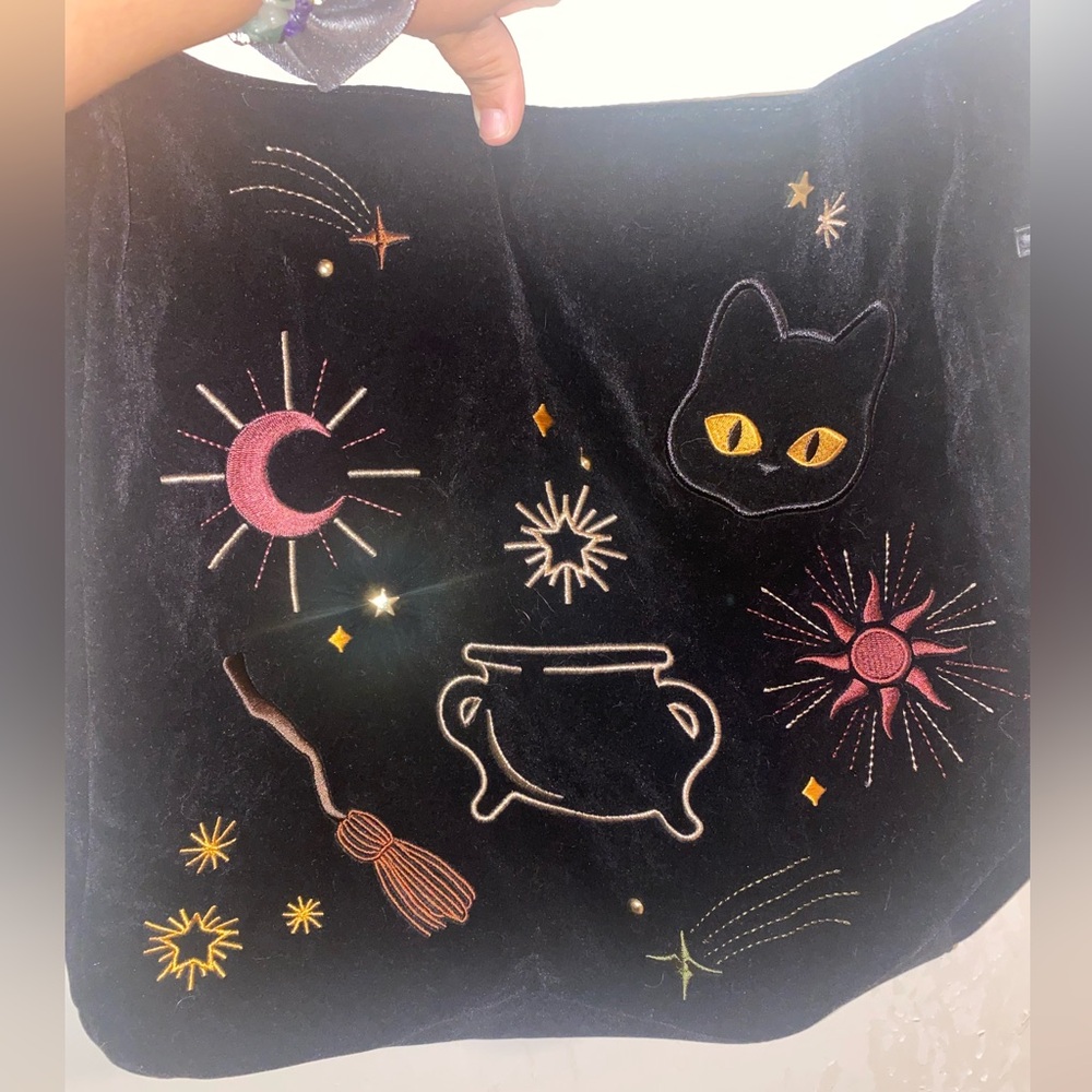 Hocus Pocus Crossbody